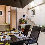 Imperijal Πανσιόν Ντουμπρόβνικ