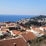 Πανσιόν Imperijal 3*