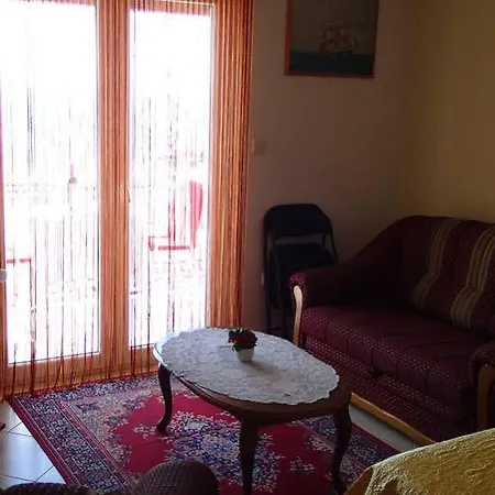 Imperijal Pensión 3*